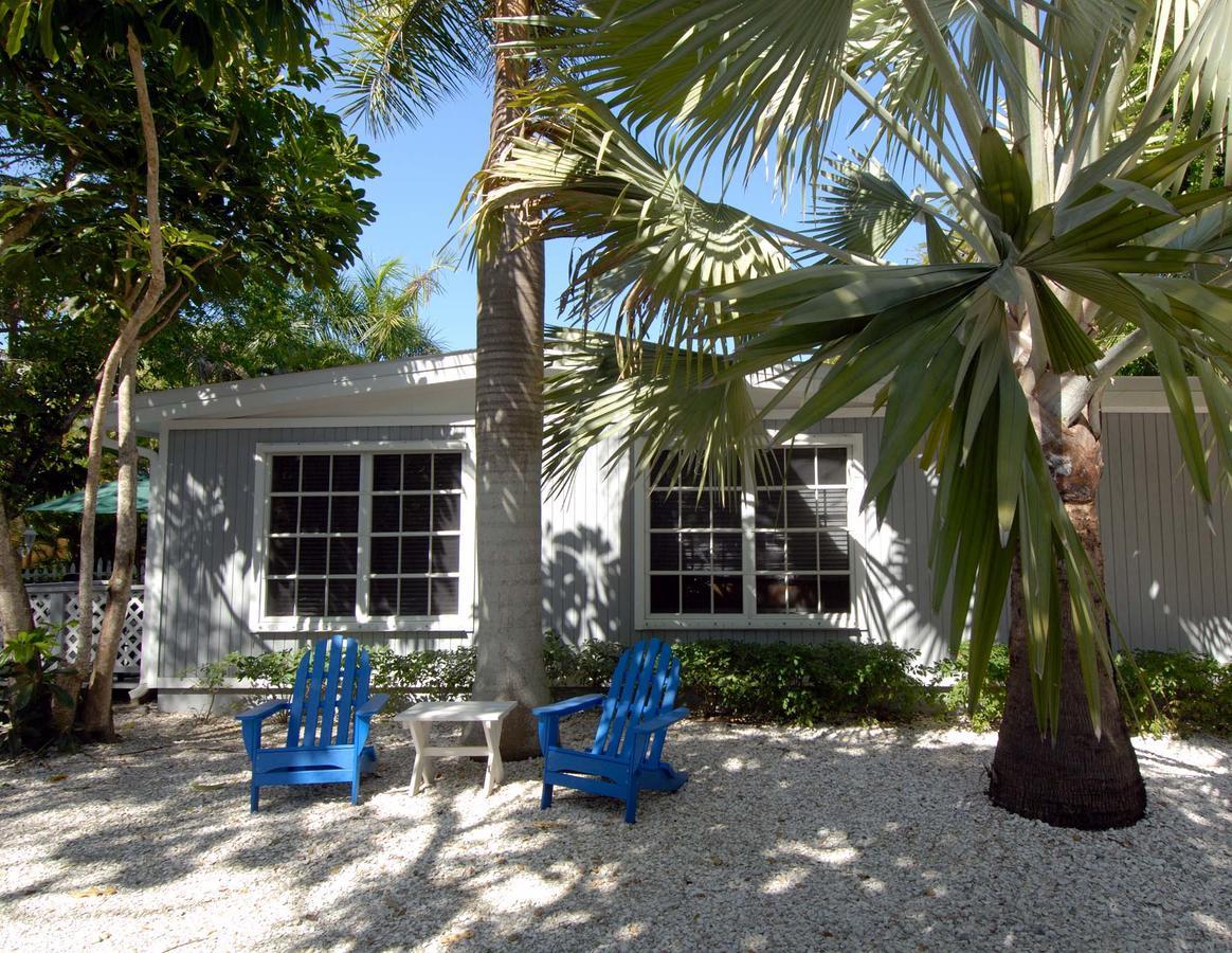 Seahorse Cottages - Adults Only Санибел Екстериор снимка
