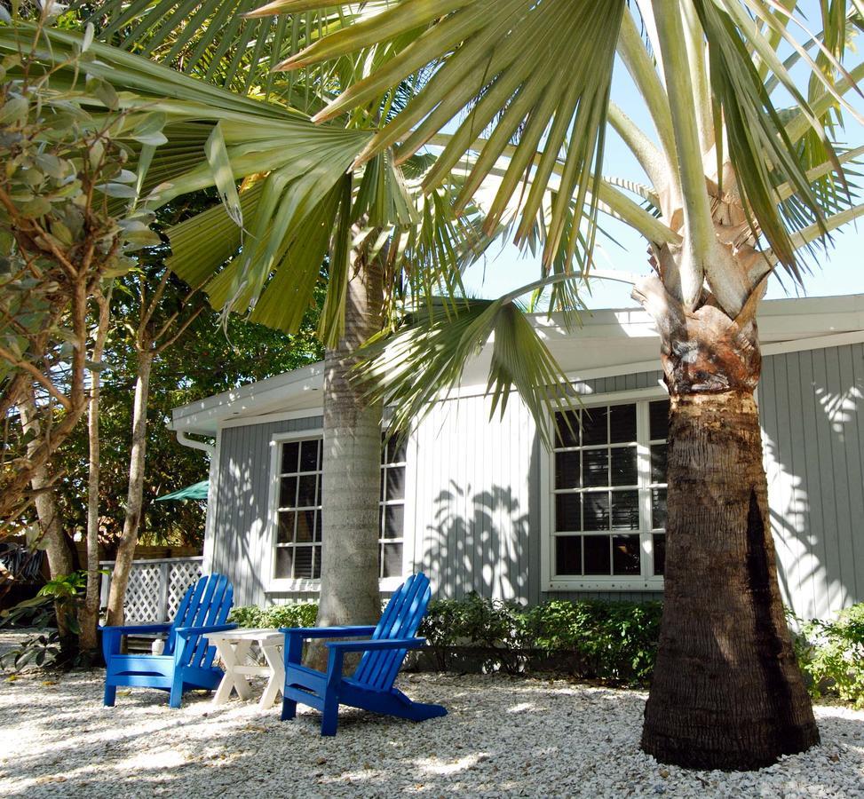 Seahorse Cottages - Adults Only Санибел Екстериор снимка