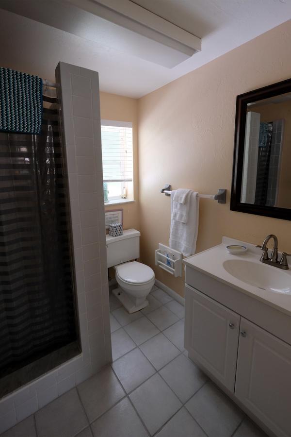 Seahorse Cottages - Adults Only Санибел Екстериор снимка